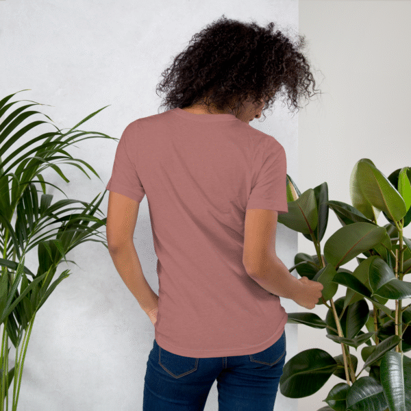 T-shirt Femme VAED CLOTHES – Élégance Urbaine, Attitude Affirmée – Image 5