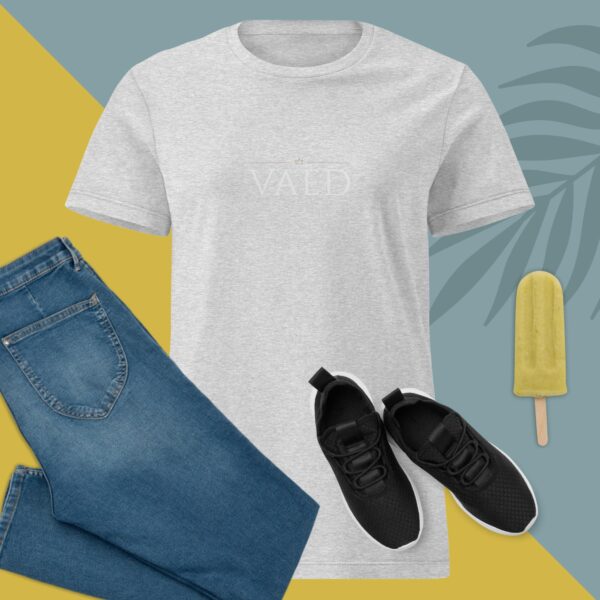 T-shirt femme confortable en coton doux – Coupe semi-ajustée – Image 10