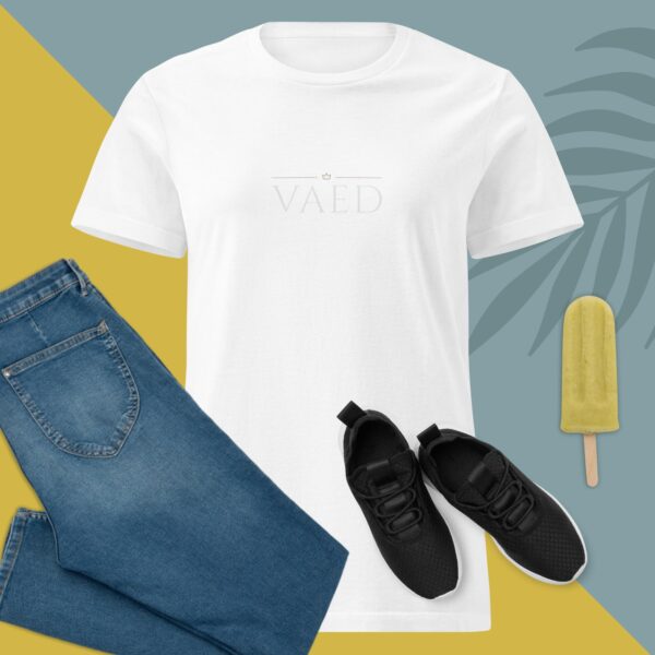T-shirt femme confortable en coton doux – Coupe semi-ajustée – Image 11